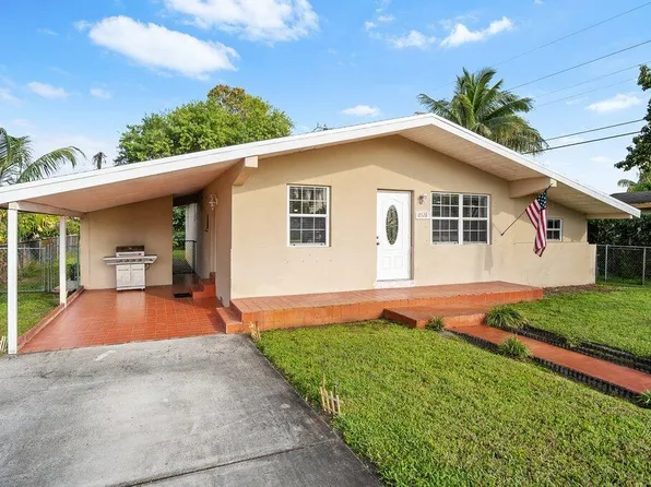6528 Pines Parkway, Hollywood, FL 33023
