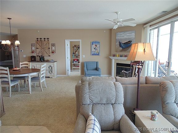 3rd image of 881 Summer Place Dr Unit 2B