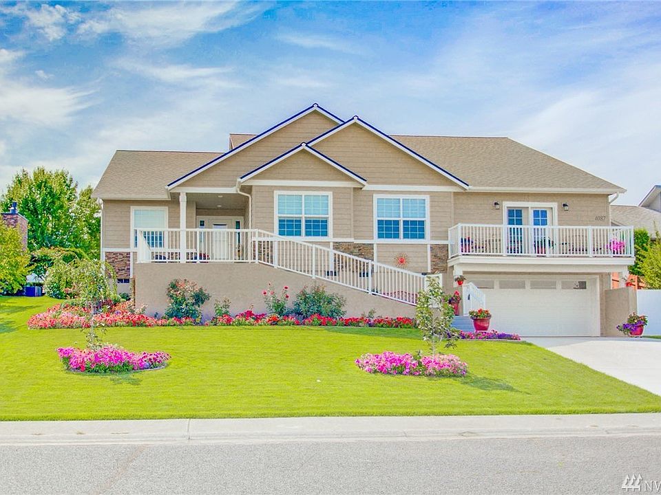 1st image of 4087 Cove West Dr