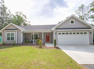 385 N Pecan St, Pinebluff, NC 28373