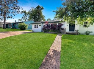 713 Allen Dr, Grand Rapids, MN 55744