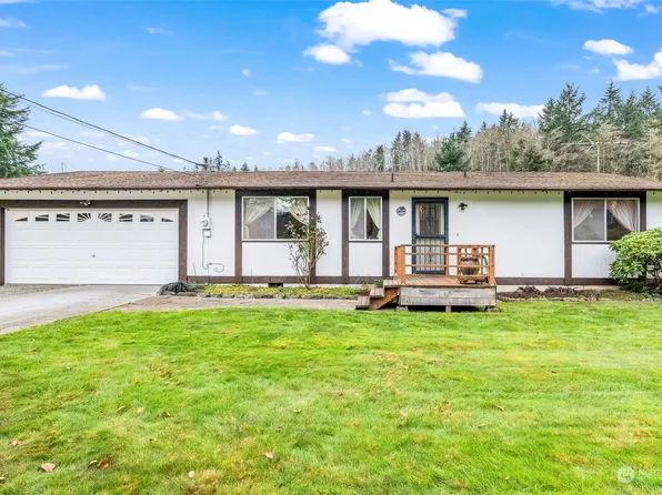 27027 Border Way NE, Kingston, WA 98346