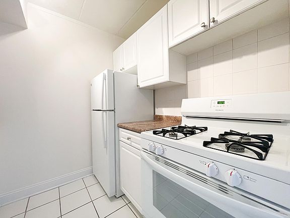 4th image of 113 N 3rd Ave #6P