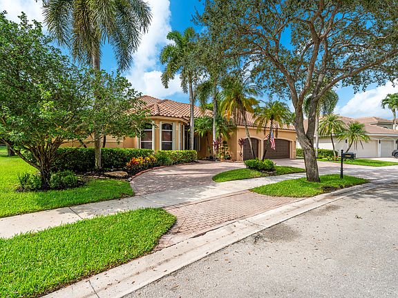 4th image of 1599 Island Way