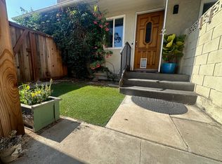 8075 Ellis Ave, Huntington Beach, CA 92646