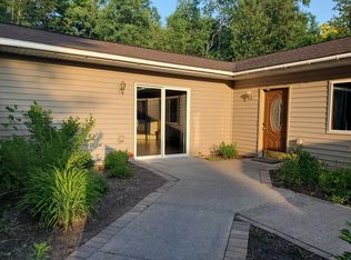 4268 Lavaque Rd, Hermantown, MN 55811