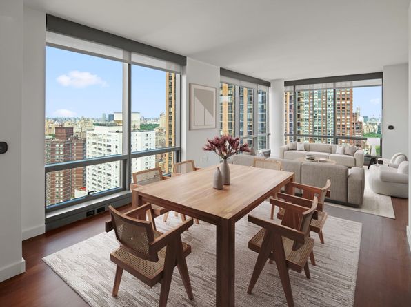 200 W 67th St APT 26G