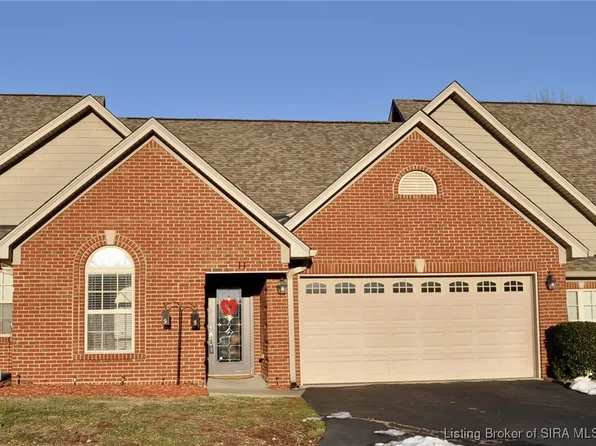 620 W Utica Street #11, Sellersburg, IN 47172