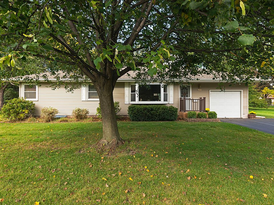 1st image of 7916 Aster Dr N