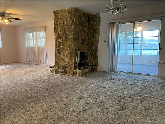 5th image of 26645 E Cove Dr