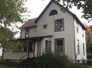 809 S Ottawa Ave, Dixon, IL 61021