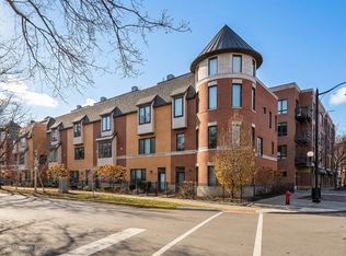 105 Home Ave, Oak Park, IL 60302