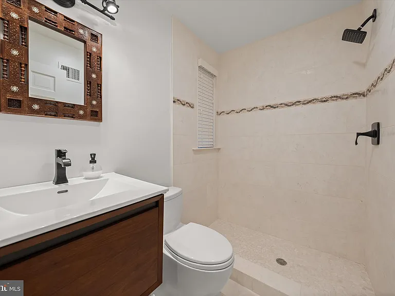 5104 Scarsdale Rd — Photo 6
