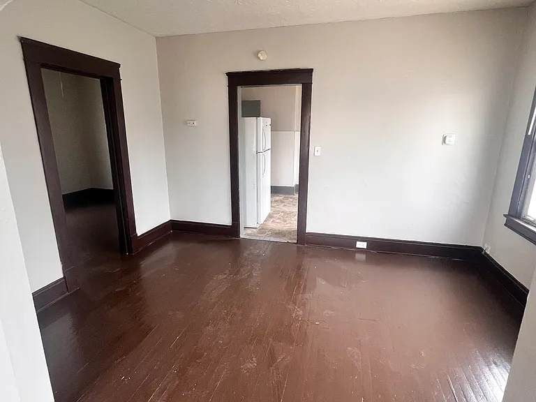 3366 W 94th St #UP — Photo 15