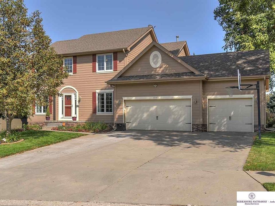 1st image of 5505 S 174th Ave