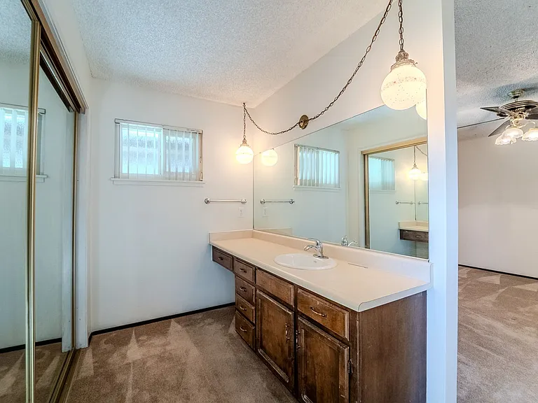 1540 Eden Way — Photo 20