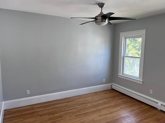 5th image of 51 Andover St #3