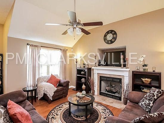 3rd image of 1037 Chardea Dr
