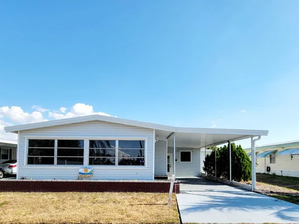 412 Caviller Ct #Ft, North Fort Myers, FL 33917