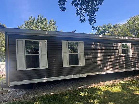 4th image of 83 Ponderosa Trl N