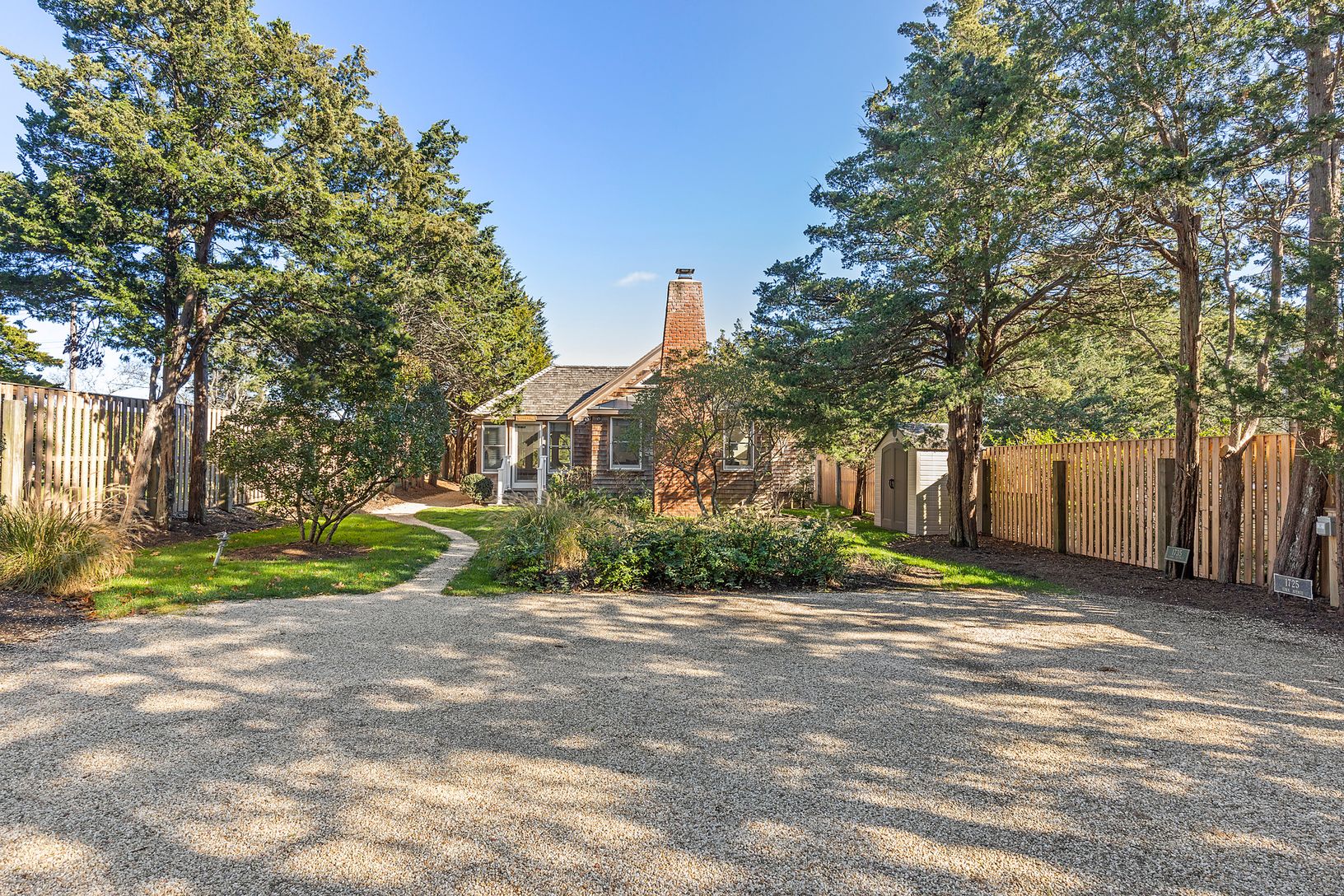 115 Gerard Dr, East Hampton, NY 11937 Out East