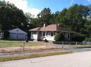 21 Maplewood Ave, Holbrook, MA 02343