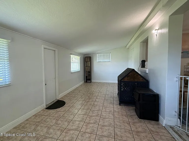2394 Shenandoah Rd NE — Photo 15