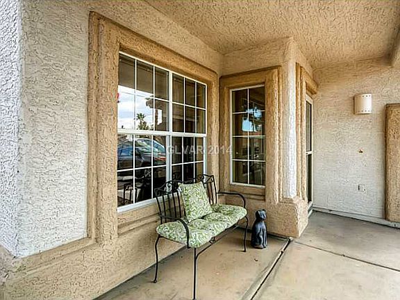 4th image of 995 N Blue Lantern Dr