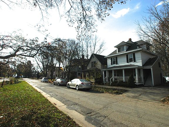 beautiful boulevard street