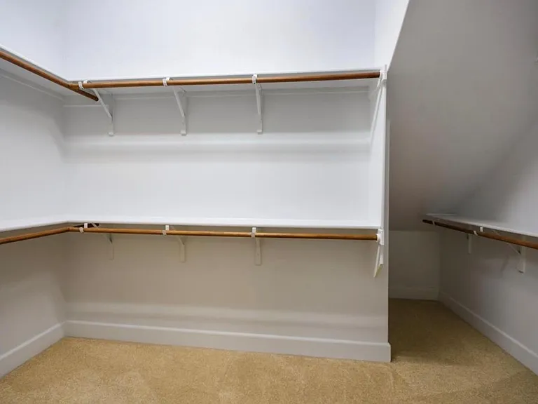 213 Simmons Dr — Photo 23