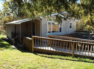 517 Stockton Ave, Jamestown, TN 38556