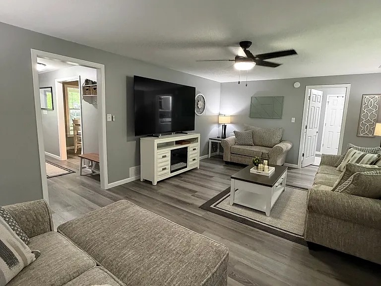 8412 Trier Rd — Photo 17