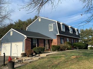 2202 Fostertown Rd, Hainesport, NJ 08036