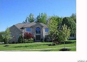 2nd image of 435 Walnut Ridge Trl