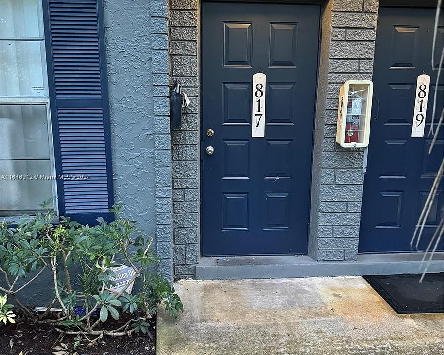 1st image of 817 NW 46th Ave #817