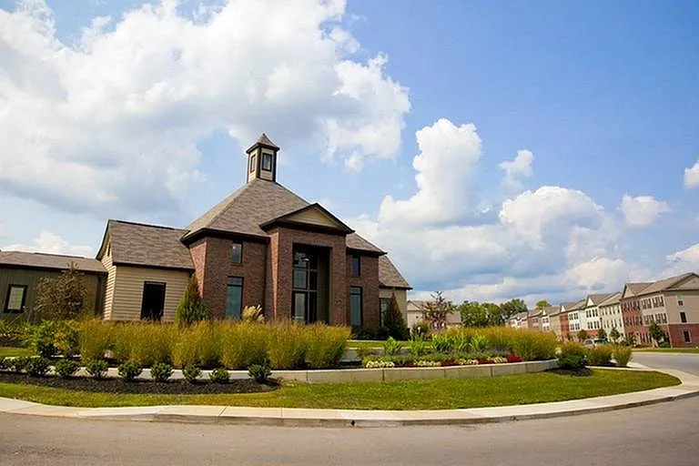 Leasing Center and Clubhouse Exterior