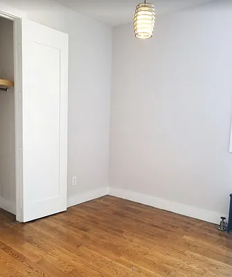 Rented by G2 Realty Group LLC | media 12