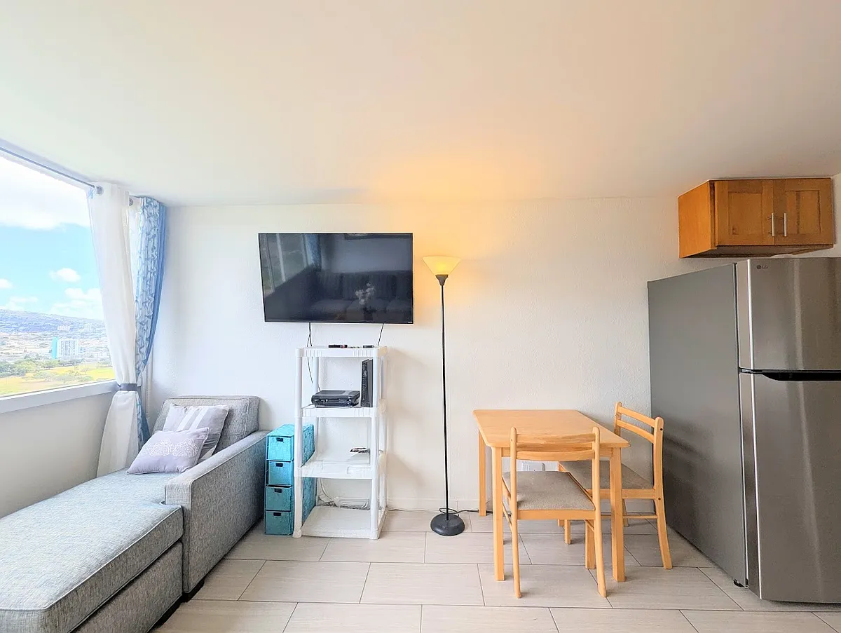 Building Photo - 2211 Ala Wai Blvd #2815