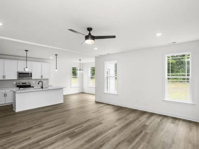 5021 Salient Dr — Photo 15