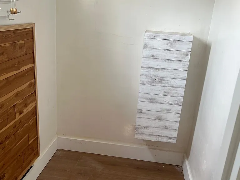 walk in closet