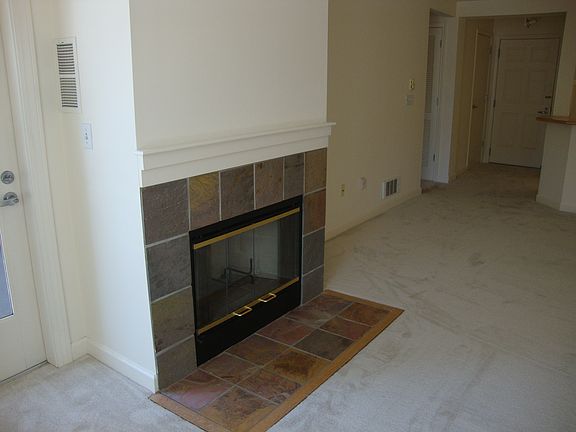 3rd image of 690 Chestnut St APT 203