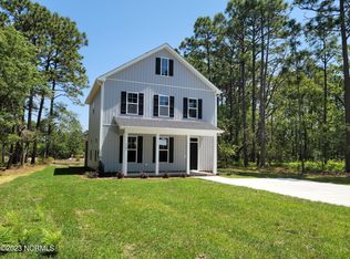 1101 President Dr, Southport, NC 28461