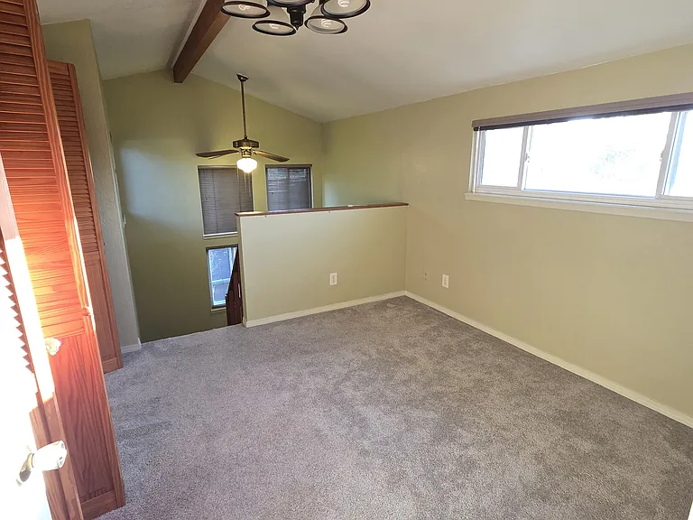 2753B Sulphur Dr #B — Photo 7