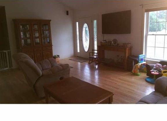 4th image of 13955 Jana Cir