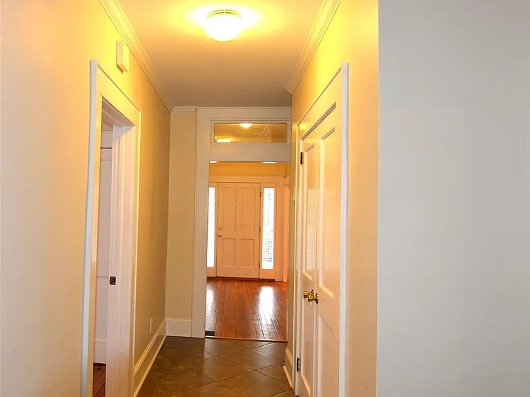 252 South St — Photo 5