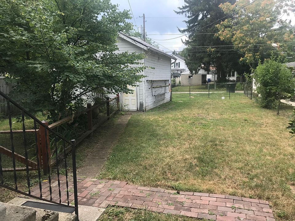 2nd image of 675 S Terrace Ave
