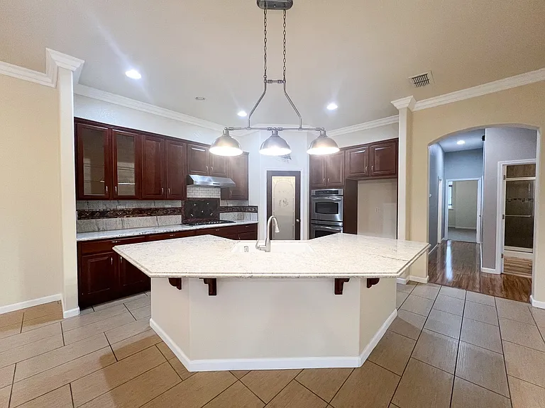 9721 Toscano Dr — Photo 13