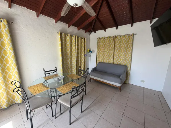 204 Peters Rest Est #B, Christiansted, VI 00820