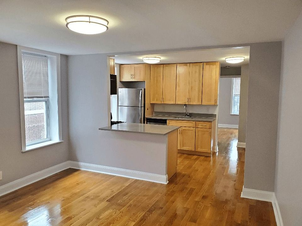 1st image of 1 Post Ave APT 53