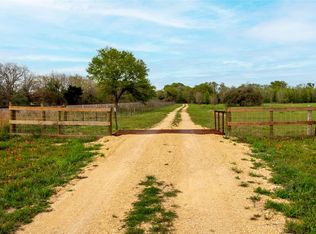 Fm 154, Muldoon, TX 78949